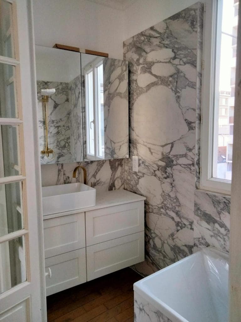 Parquet point de Hongrie - Raccord carrelage hexagonal élégant